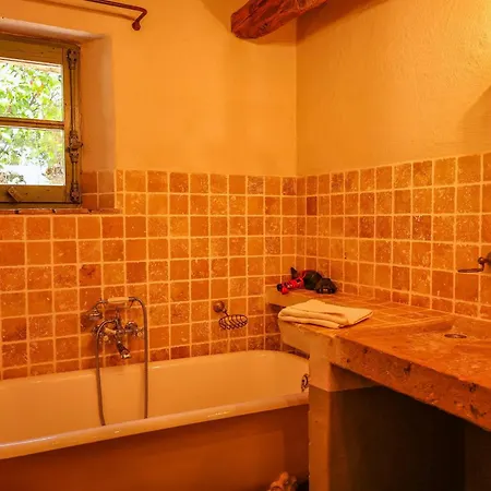 Magnifique Bergerie Avec Piscine Chauffée Surplombant La Baie De Santa Giulia