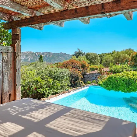 Magnifique Bergerie Avec Piscine Chauffée Surplombant La Baie De Santa Giulia Porto Vecchio