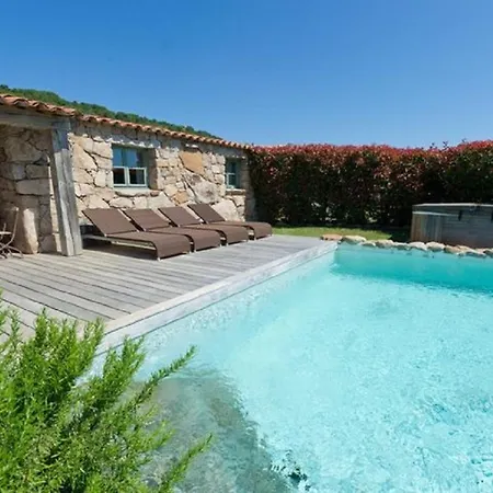 Villa Magnifique Bergerie Avec Piscine Chauffee Surplombant La Baie De Santa Giulia *