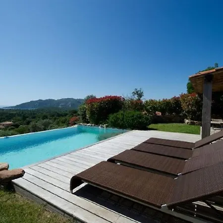 Magnifique Bergerie Avec Piscine Chauffee Surplombant La Baie De Santa Giulia * ポルトヴェッキオ